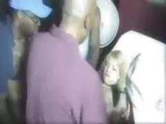 זיון מזדמן של נוער צפייה ישירה בסרטי סקס לפני ארוחת הערב