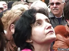 בדיקת דוקטור קיטנה פיתוי ואלכסיס צירסטלס הופכת לזריקות DP אטומות GP2017 סקס חינם לצפייה ישירה