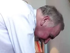 לאחור הקטן הקטן של הולי הנדריקס אין סרטי סקס לצפייה חינם בעיה עם הזין הגדול הזה